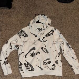 Nike White and Black Men's Sweater